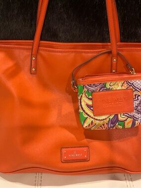 (NWOT) Nine West Orange Tote with Matching Coin Purse
